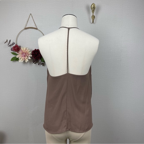 $5 CLEAR OUT SALE Forever 21 Neutral Nude Top Small - Picture 3 of 7